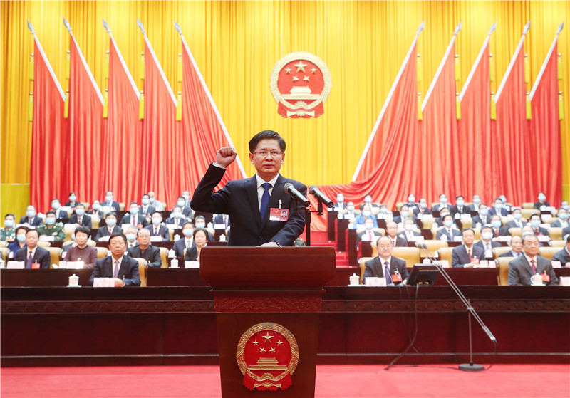 蓝天立当选广西壮族自治区主席