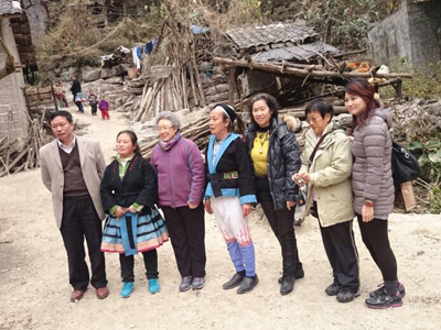 促进会牵线香港同胞深入南丹县瑶乡考察扶贫项目