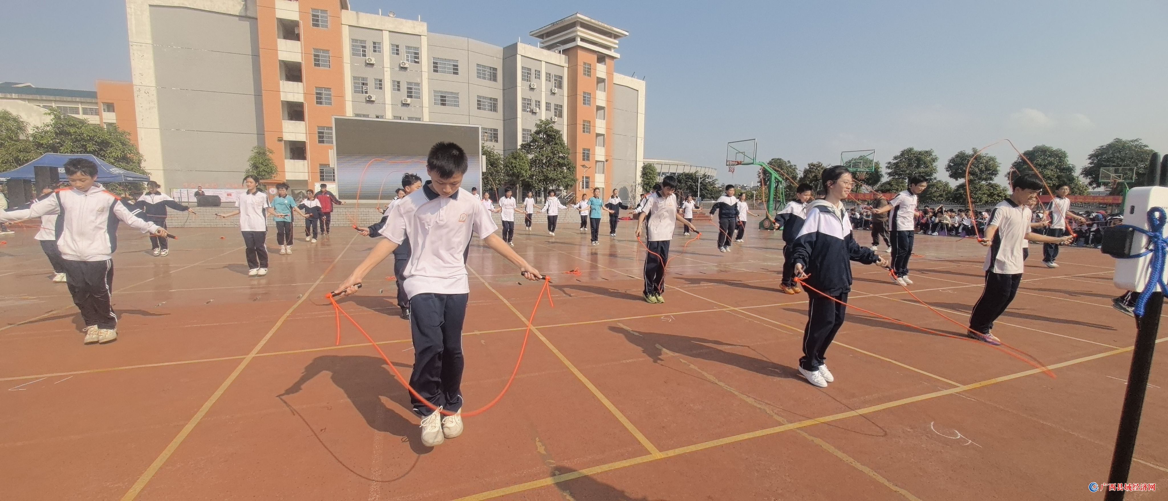 ��ѡ���ֳ����ӵ��� ��