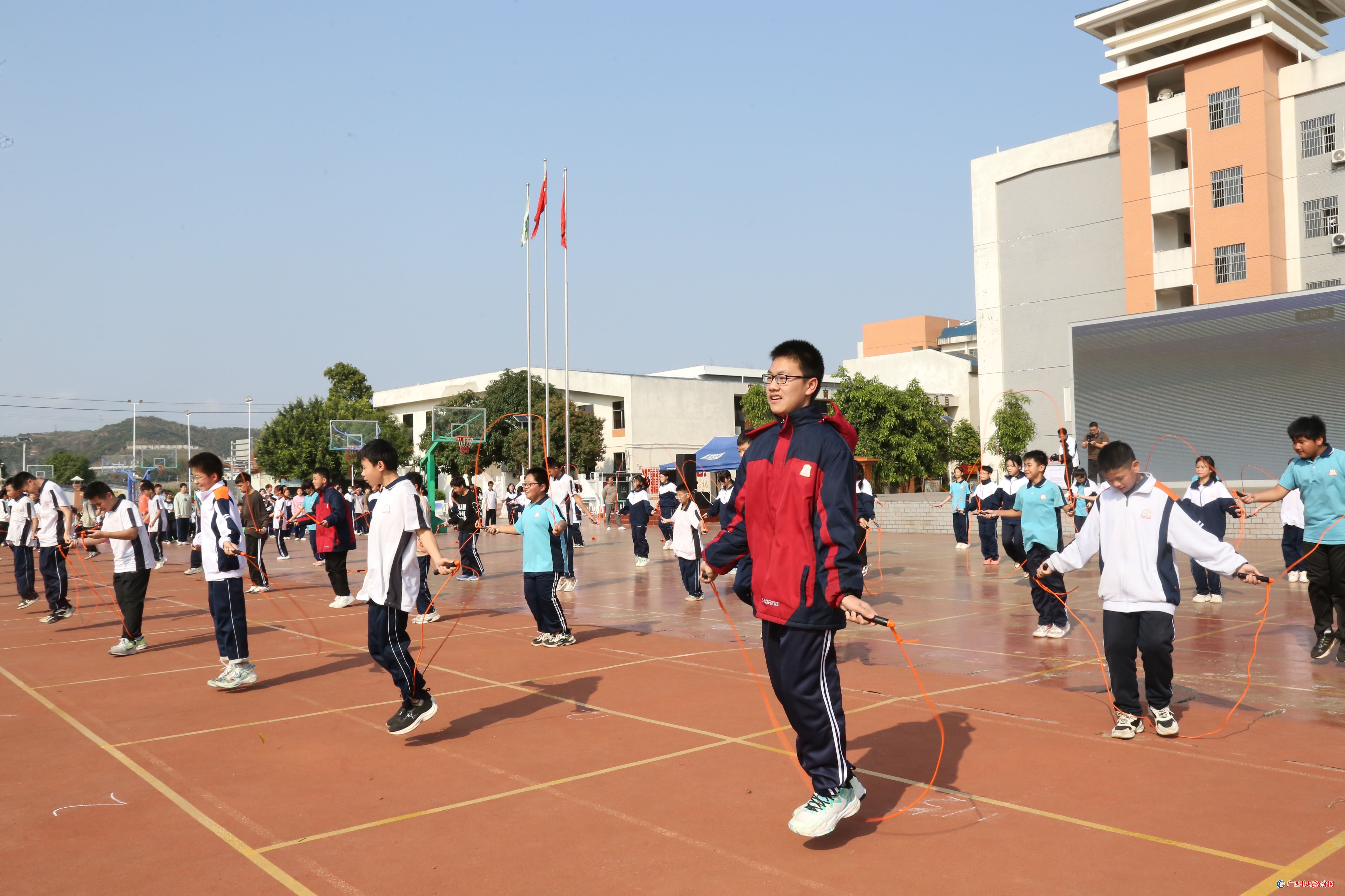 ��ѡ���ֳ����ӵ��� ��