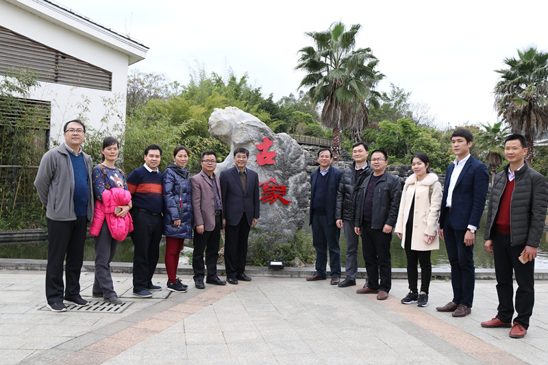 黄品优赴象州县调研长寿养生特色小镇项目创建工作