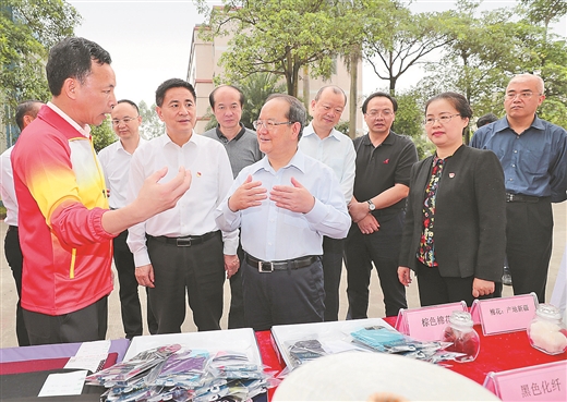 【2019.4.22】三分钟看资讯，掌握广西县域动态|自治区党委书记鹿心社深入桂平市平南县调研