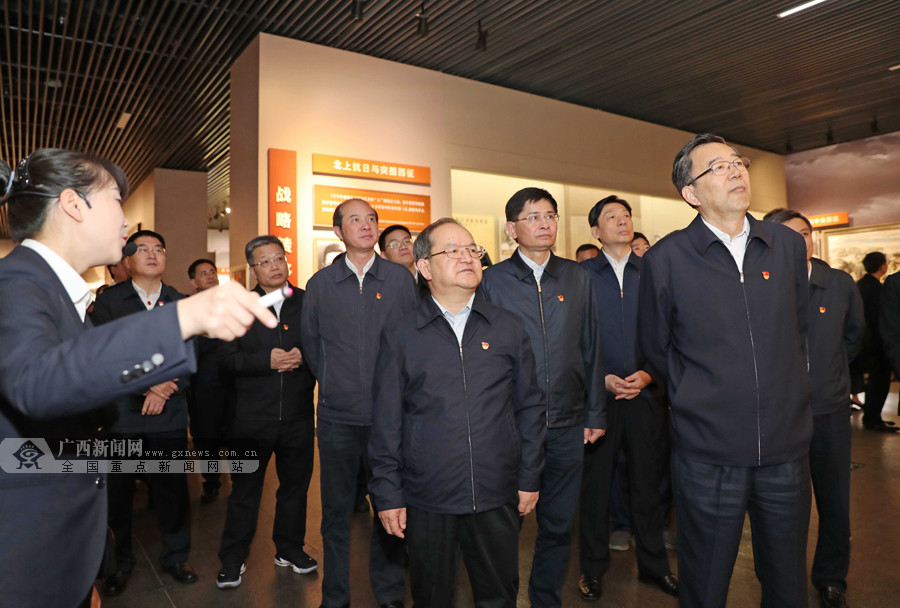 鹿心社陈武率广西党政代表团赴贵州学习考察