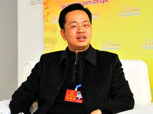 黄炳峰：环江毛南族自治县精准扶贫实践的思考与启示 