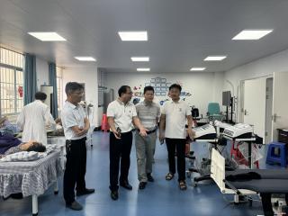 平果市卫生健康局深入新安镇中心卫生院开展诊疗服务调研