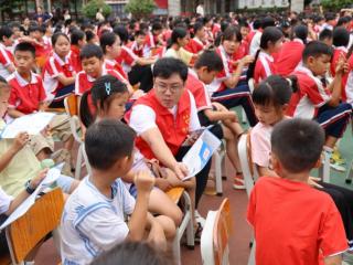 金秀瑶族自治县忠良乡：“扫黄打非”进校园  齐心护苗助成长