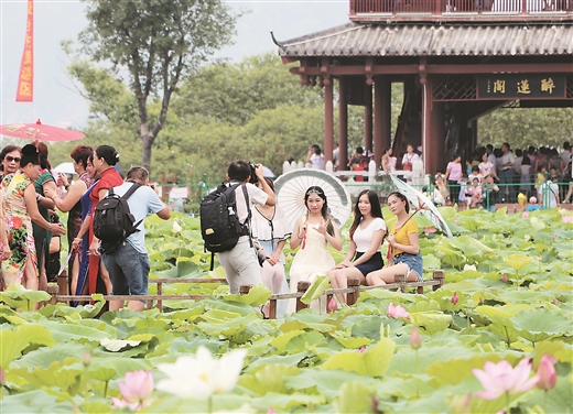 贵港：加快建成西江流域核心港口和新兴工业城市