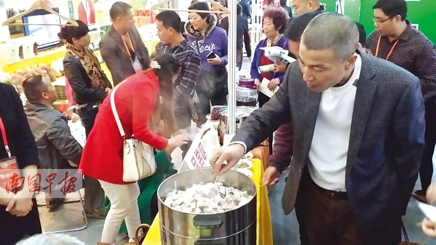 青蒿素、富硒香米 广西千种“土货”进京觅商机