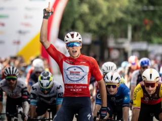 保罗·马尼耶上演“帽子戏法”,“长寿之乡”见证2025环广西世巡赛赛段三连胜